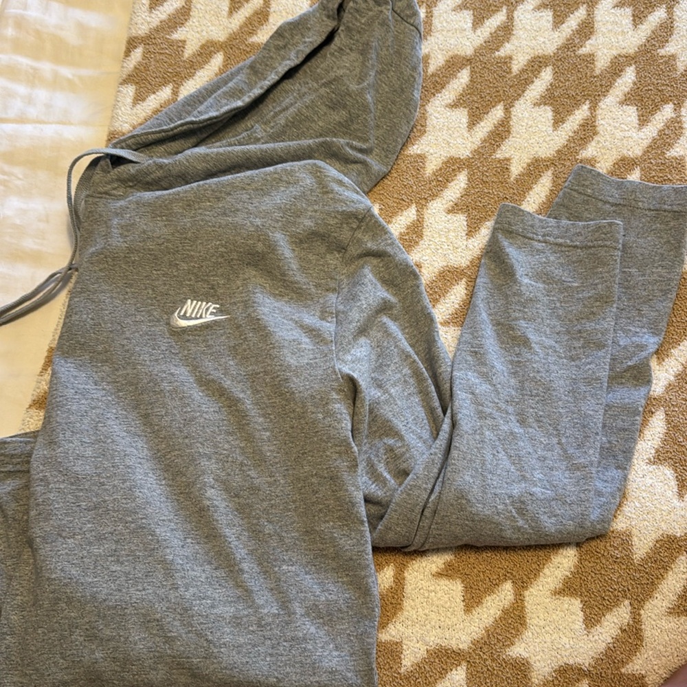 Nike long sleeve